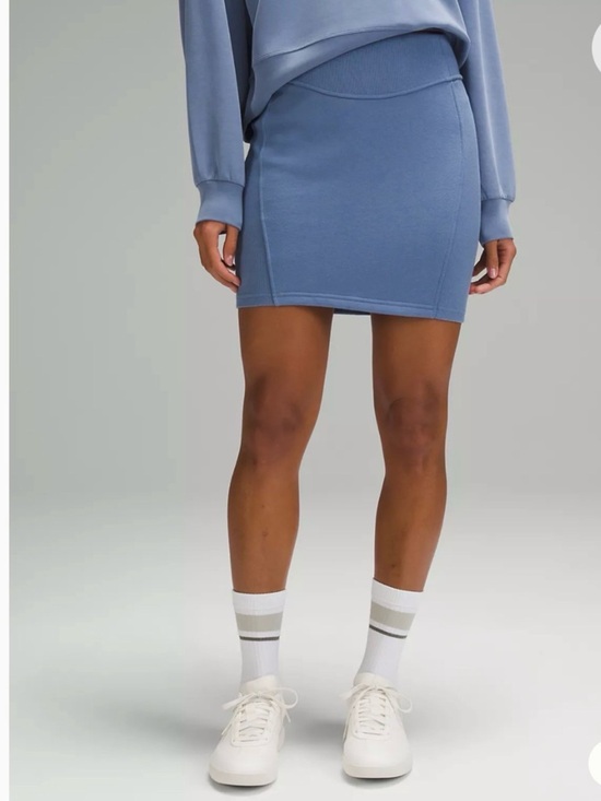 lululemon athletica Dresses & Skirts - Lululemon Scuba High-Rise Mini Skirt -
Oasis Blue